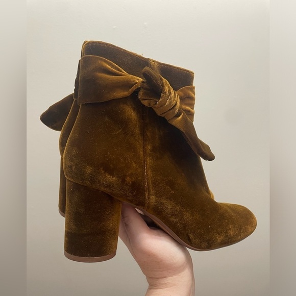 Madewell The Esme Bow Boot in Velvet Burnished Cedar Brown in color Size 8 - Picture 3 of 10